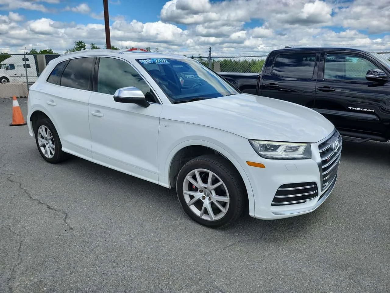 Audi SQ5 TECHNIK / 360 / DIS / B&O / ЦЕНА ДО БЪЛГАРИЯ , снимка 2 - Автомобили и джипове - 55076332
