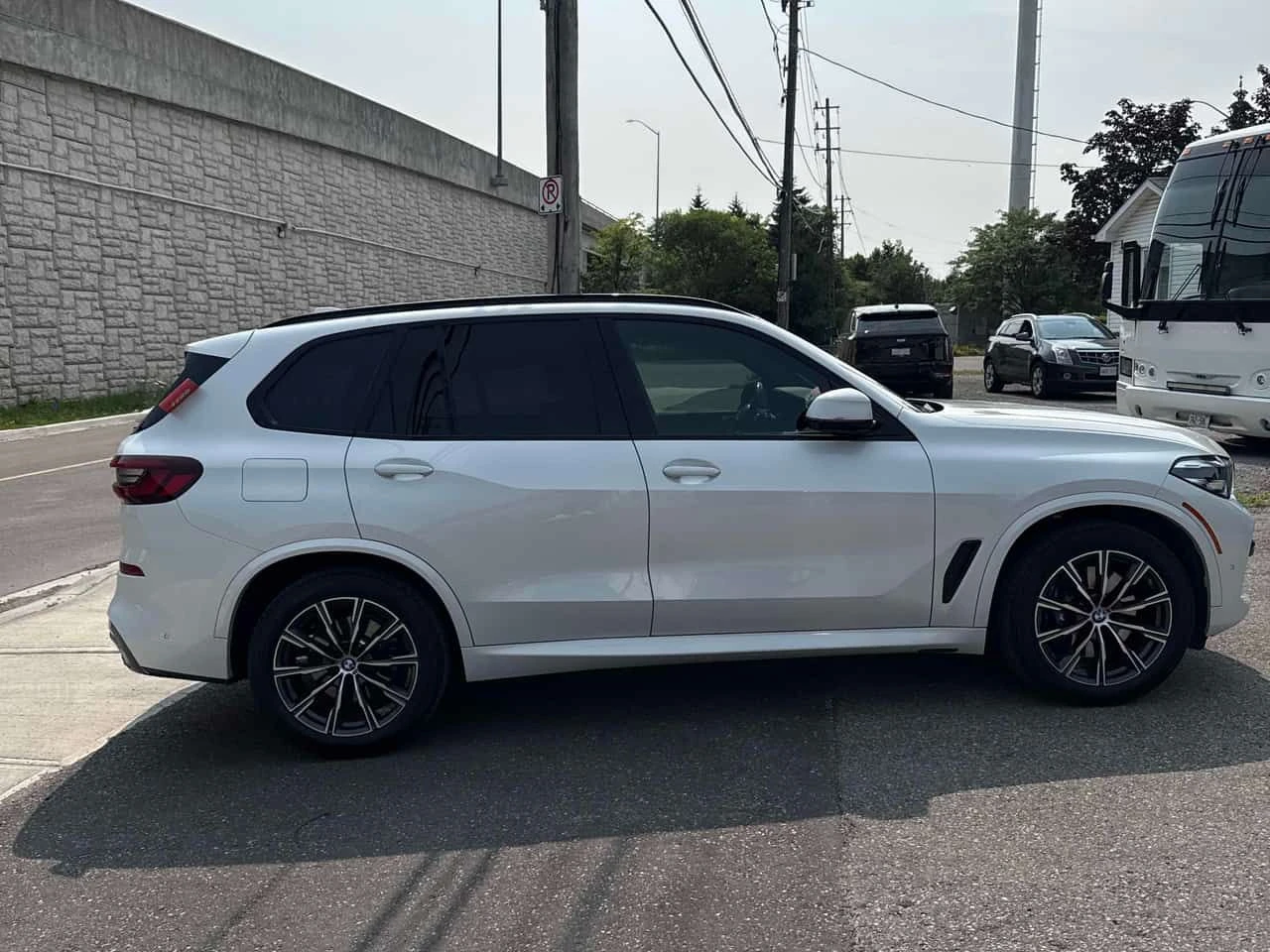 BMW X5 * xDrive40i * CARFAX * ОПЦИЯ ЗА ФИНАНСИРАНЕ, снимка 3 - Автомобили и джипове - 55328132