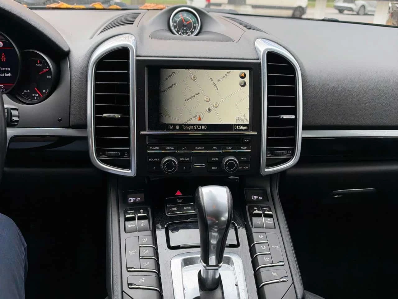 Porsche Cayenne * AWD * CARFAX * ОПЦИЯ ЗА ФИНАНСИРАНЕ * , снимка 9 - Автомобили и джипове - 56322998