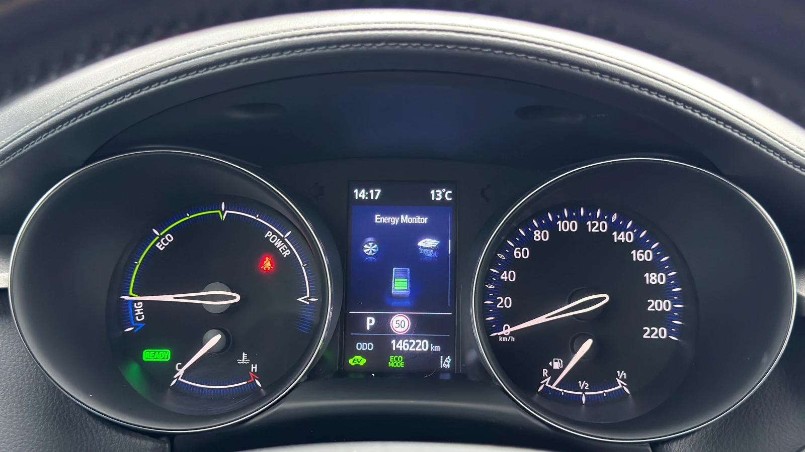 Toyota C-HR 1.8 Hybrid, снимка 14 - Автомобили и джипове - 56730121
