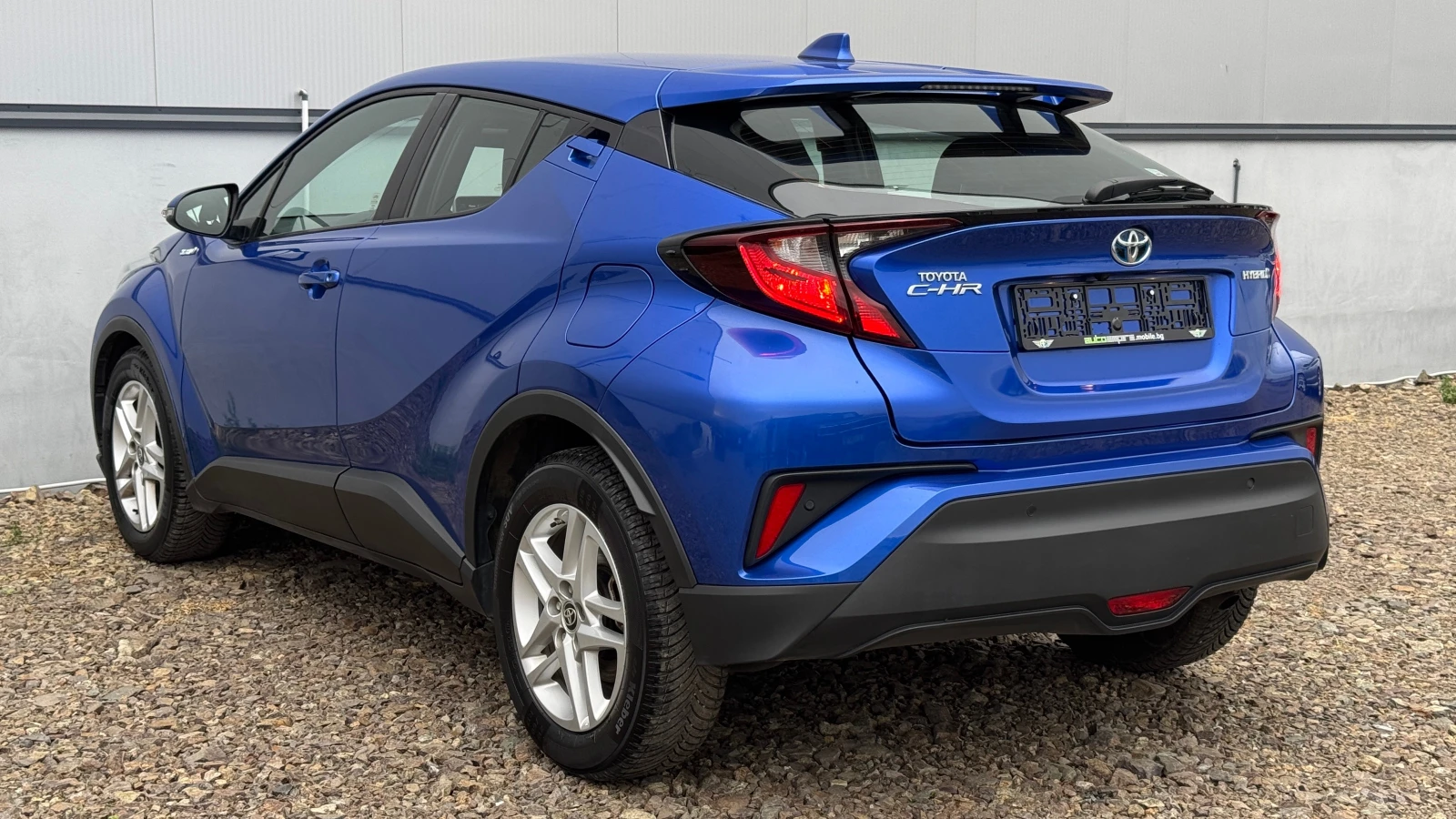 Toyota C-HR 1.8 Hybrid, снимка 7 - Автомобили и джипове - 56730121