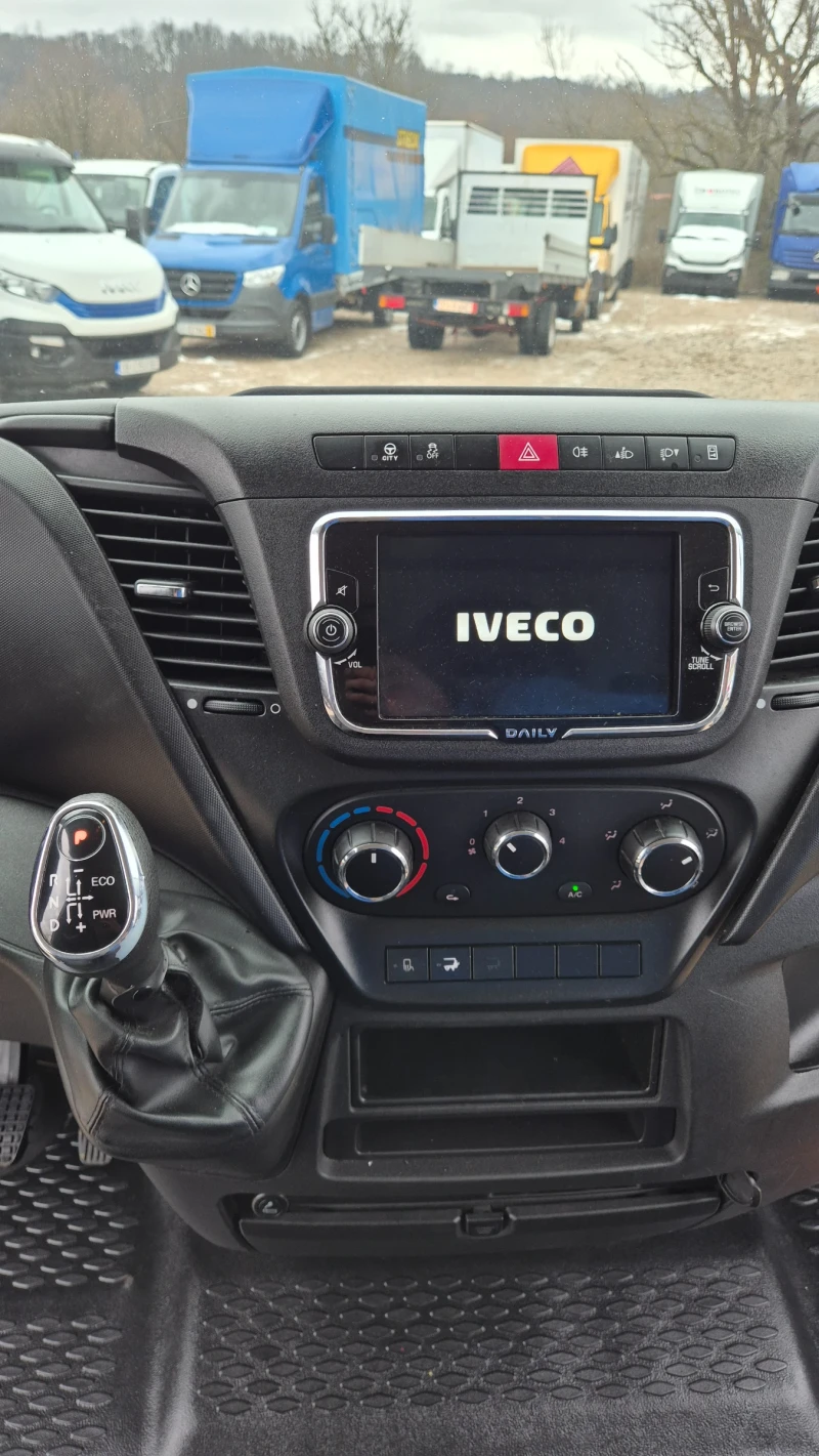 Iveco Daily 35s18* Климатик* Борд* Швейцария* , снимка 12 - Бусове и автобуси - 52871459