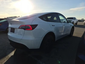Tesla Model Y LONG RANGE/ПОДГРЕВ/ПАНОРАМА/, снимка 3