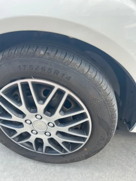 Обява за продажба на Ford Fiesta 1.3i ~4 000 лв. - изображение 9