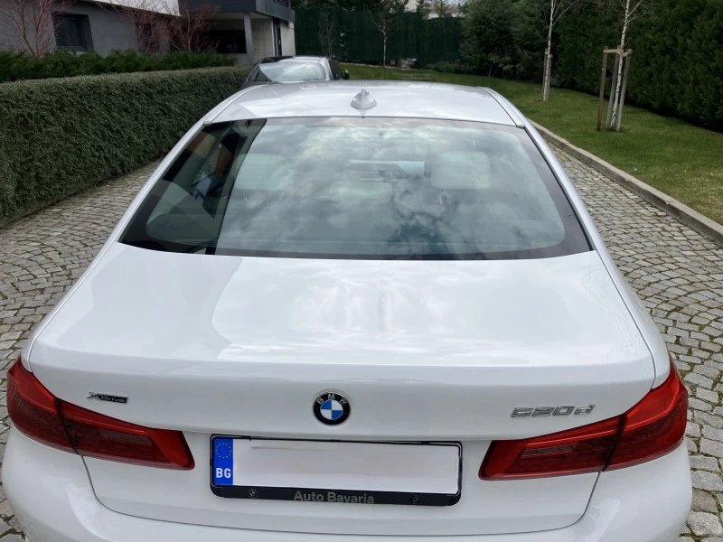 BMW 520 XDrive, снимка 6 - Автомобили и джипове - 47089950