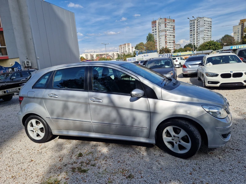 Mercedes-Benz B 180 2.0SPORT/AVTOMAT, снимка 4 - Автомобили и джипове - 47355914