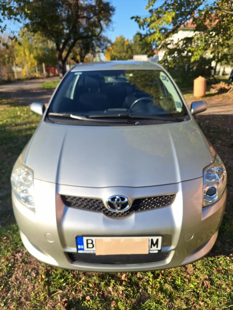 Toyota Auris 1.4i бензин, снимка 2 - Автомобили и джипове - 47895854