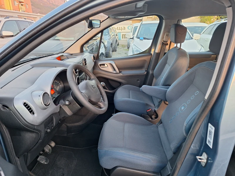 Citroen Berlingo 1.6 HDI , снимка 11 - Автомобили и джипове - 48012552