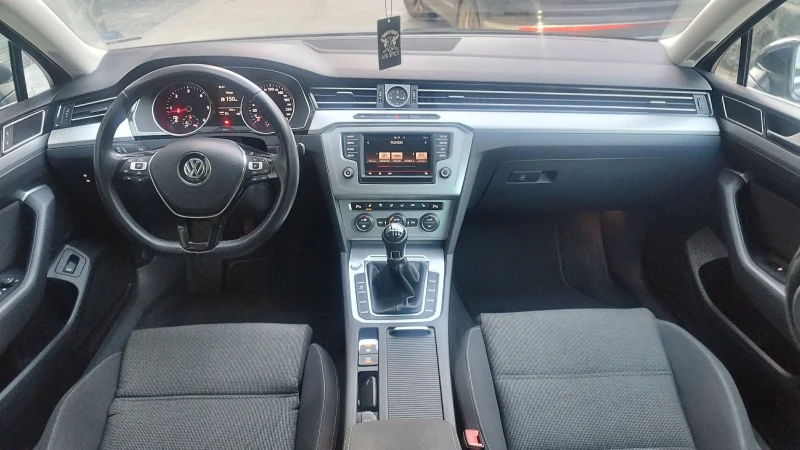 VW Passat 2.0TDI 150кс, снимка 9 - Автомобили и джипове - 48447199