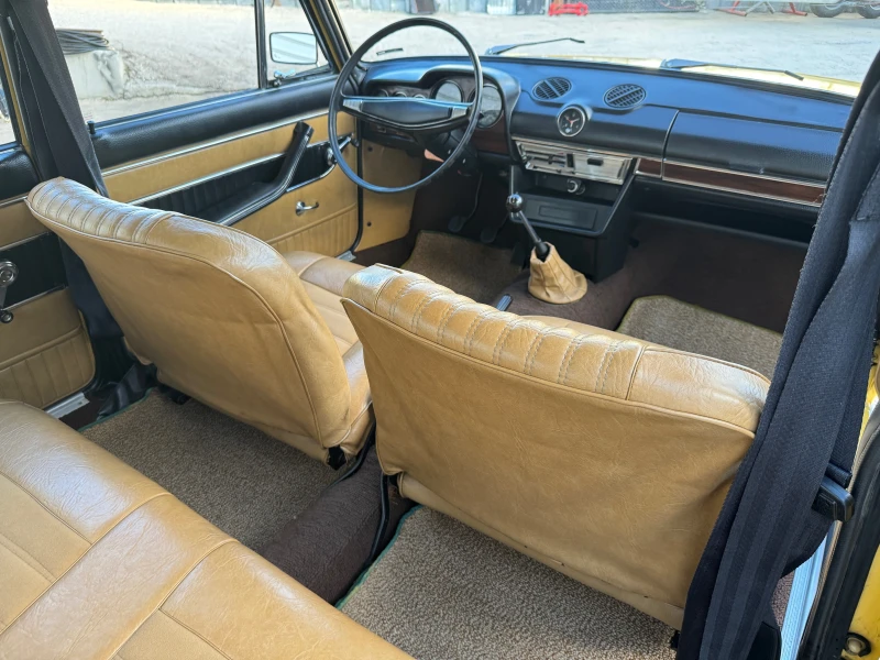 Lada 2103 ОРИГИНАЛ 100% ТОП СЪСТОЯНИЕ , снимка 11 - Автомобили и джипове - 48913062