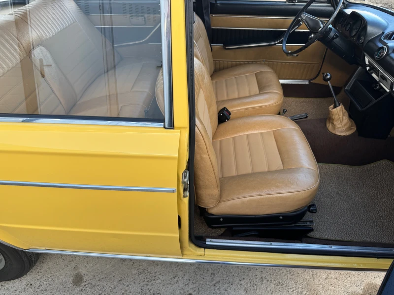 Lada 2103 ОРИГИНАЛ 100% ТОП СЪСТОЯНИЕ , снимка 9 - Автомобили и джипове - 48913062