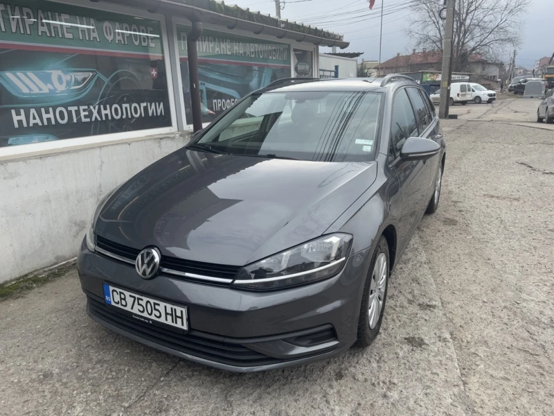 VW Golf, снимка 4 - Автомобили и джипове - 48954111