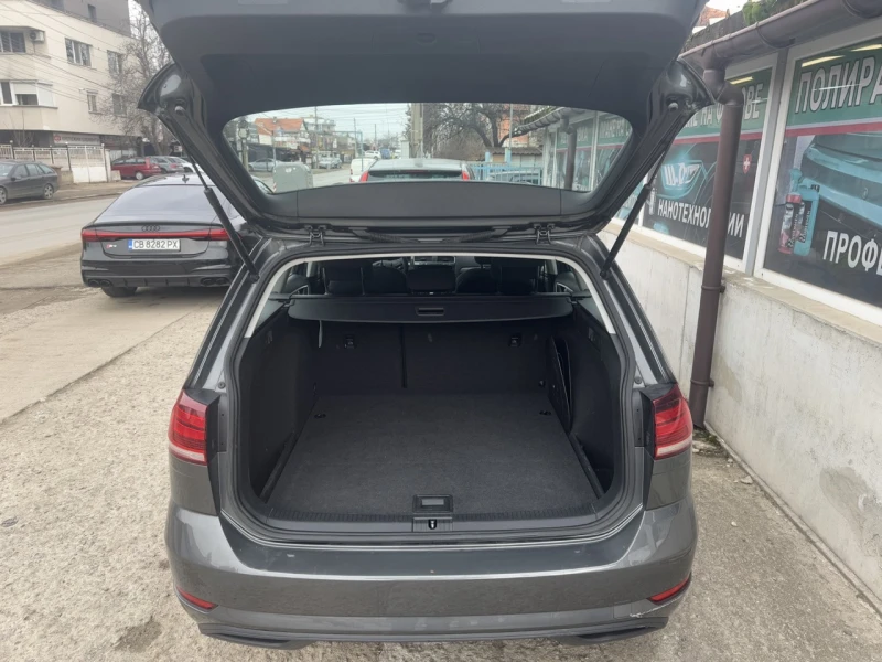 VW Golf, снимка 5 - Автомобили и джипове - 48954111