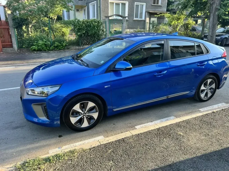 Hyundai Ioniq