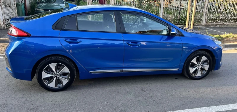 Hyundai Ioniq, снимка 3 - Автомобили и джипове - 52507895