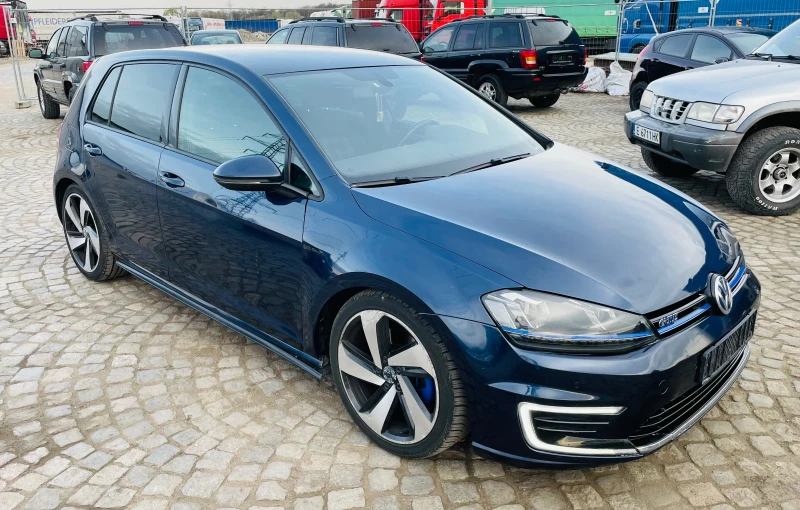 VW Golf GTE / 290к.с. / НОВ ВНОС, снимка 3 - Автомобили и джипове - 49598689