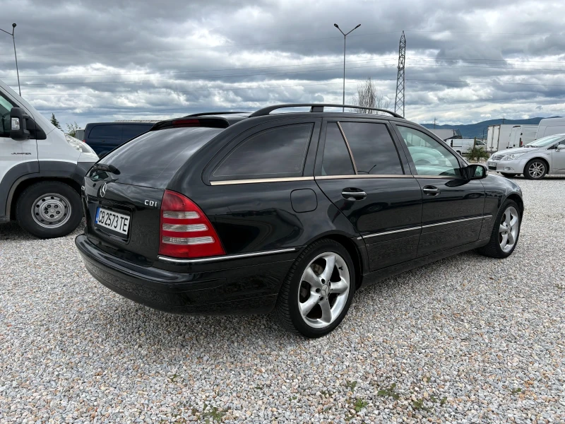 Mercedes-Benz C 220 C 220 CDI комби, снимка 4 - Автомобили и джипове - 50431647
