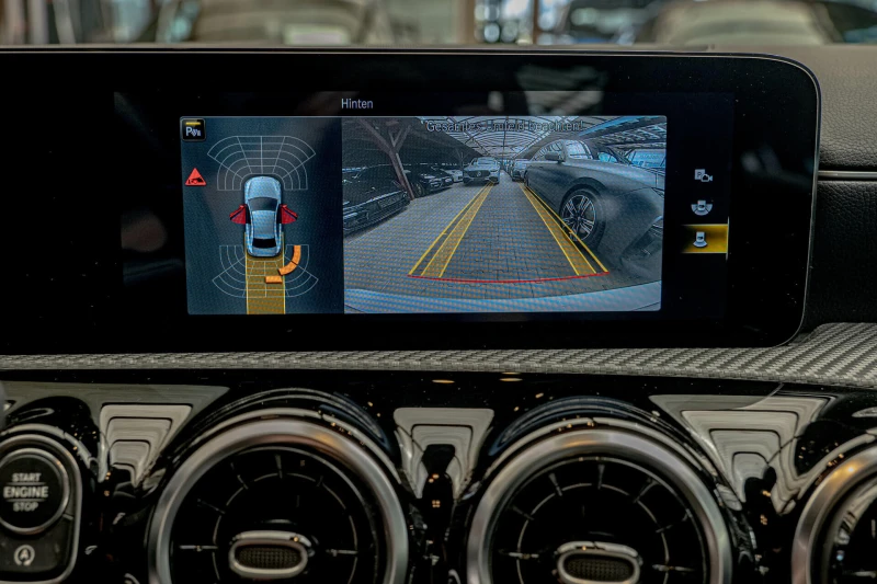 Mercedes-Benz A 180 d/Седан/Virtual/Подгрев/Dynamic Select/MBUX, снимка 7 - Автомобили и джипове - 51014873