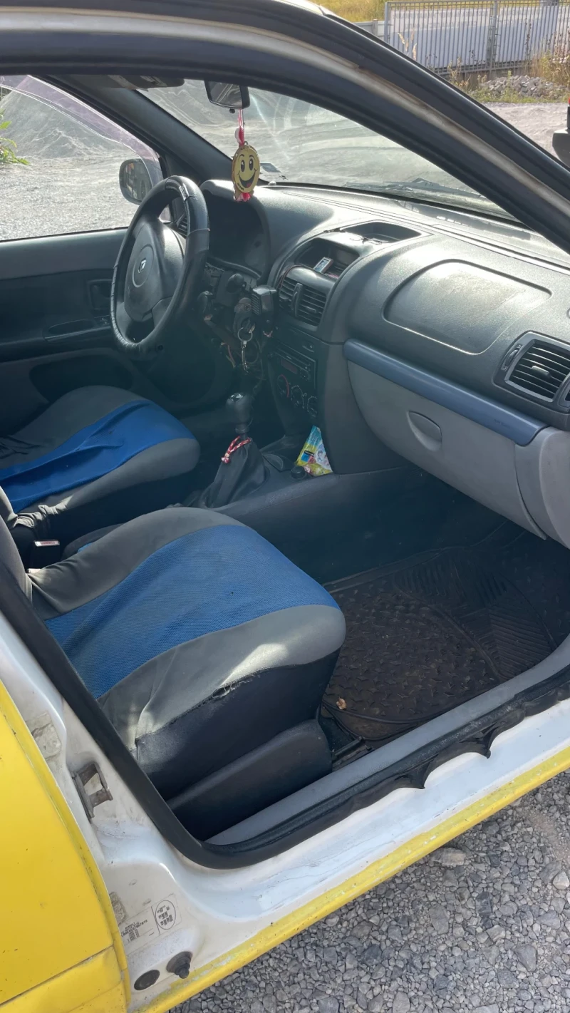 Renault Clio Symbol, снимка 6 - Автомобили и джипове - 51499132