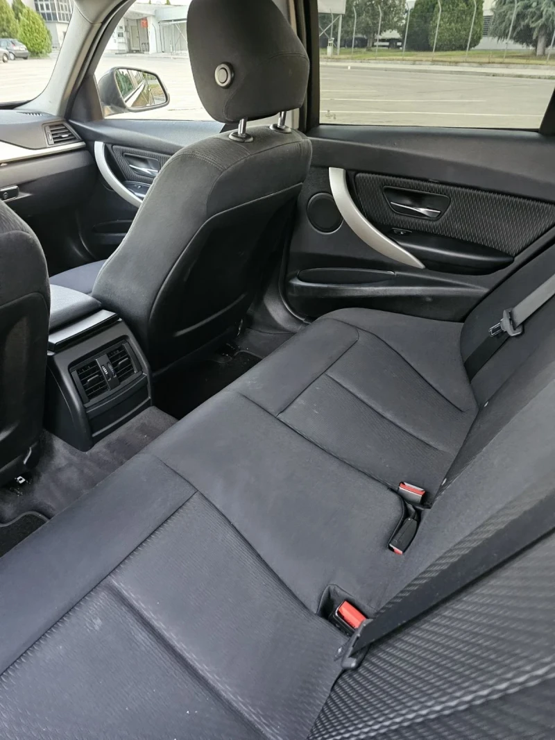 BMW 320 2.0 ЕD TOP, снимка 9 - Автомобили и джипове - 52133302