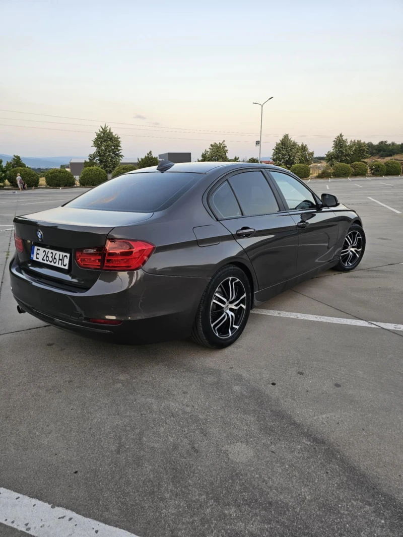 BMW 320 2.0 ЕD TOP, снимка 6 - Автомобили и джипове - 52133302