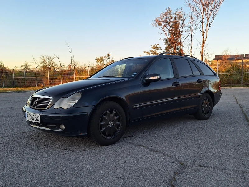 Mercedes-Benz C 180 kompressor+ LPG, снимка 3 - Автомобили и джипове - 52278397