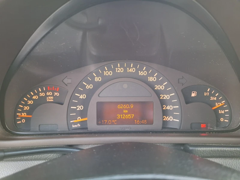 Mercedes-Benz C 180 kompressor+ LPG, снимка 14 - Автомобили и джипове - 52278397
