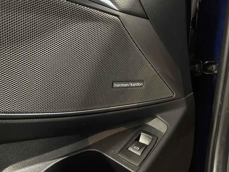 BMW 340 M340i xDrive HarmanKardon Carbon * CARFAX* , снимка 12 - Автомобили и джипове - 52974781