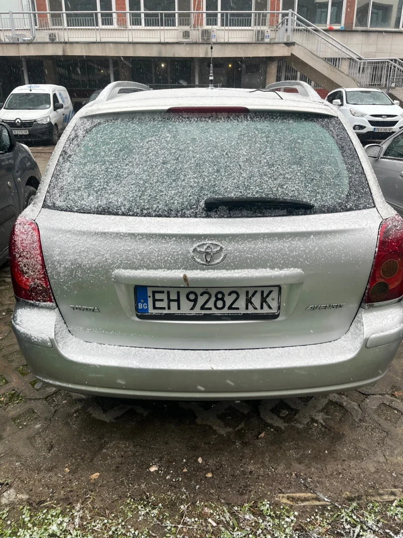 Toyota Avensis 2.0 Дизел D4D 116 коня, снимка 2 - Автомобили и джипове - 53065283