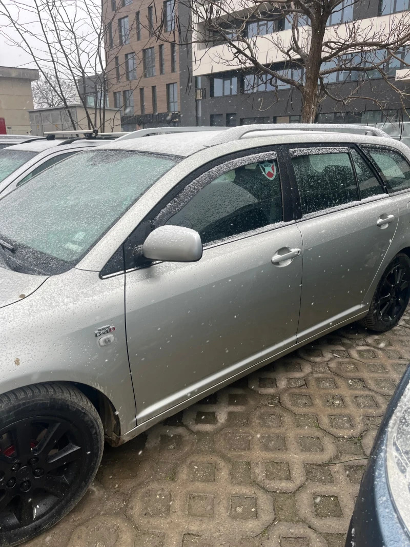 Toyota Avensis 2.0 Дизел D4D 116 коня, снимка 3 - Автомобили и джипове - 53065283