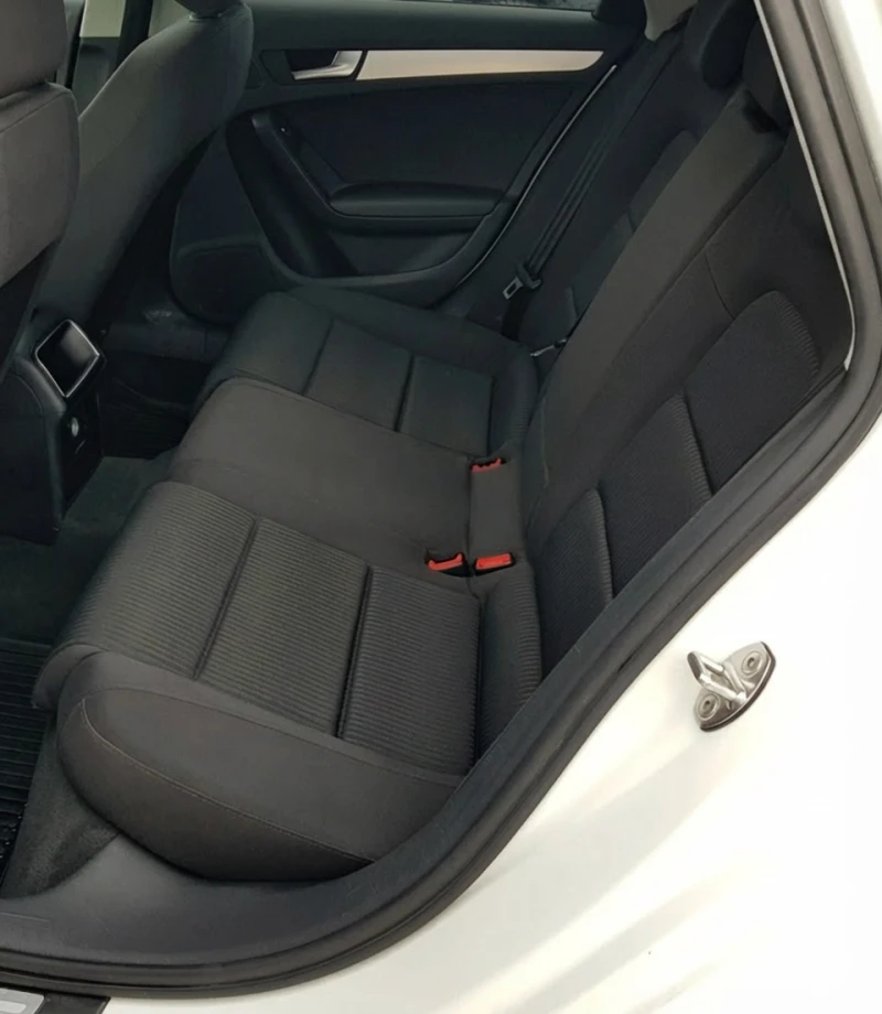 Audi A4, снимка 10 - Автомобили и джипове - 53184638