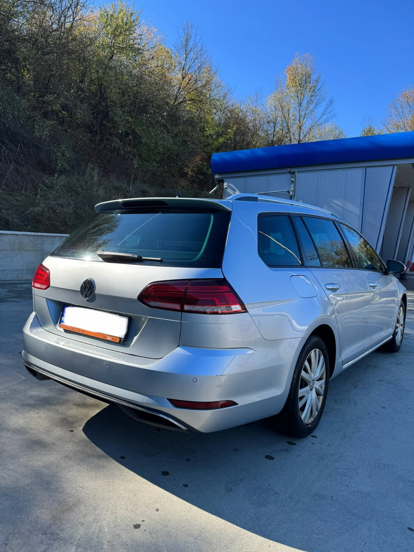 VW Golf Variant 2.0 TDI DSG - изображение 4