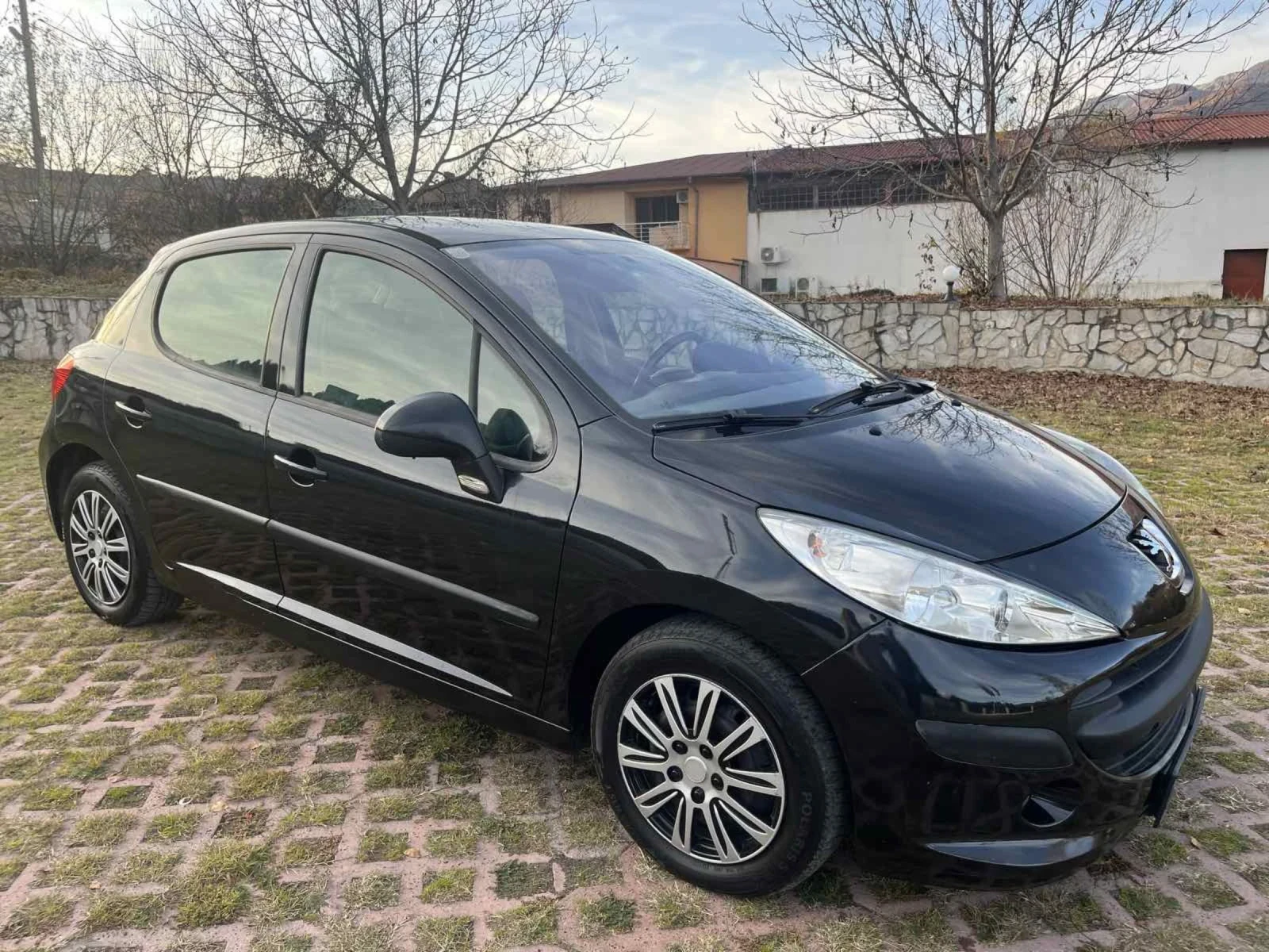 Peugeot 207 1.4I(75)* ПАНОРАМА* НОВ ВНОС*  - изображение 9