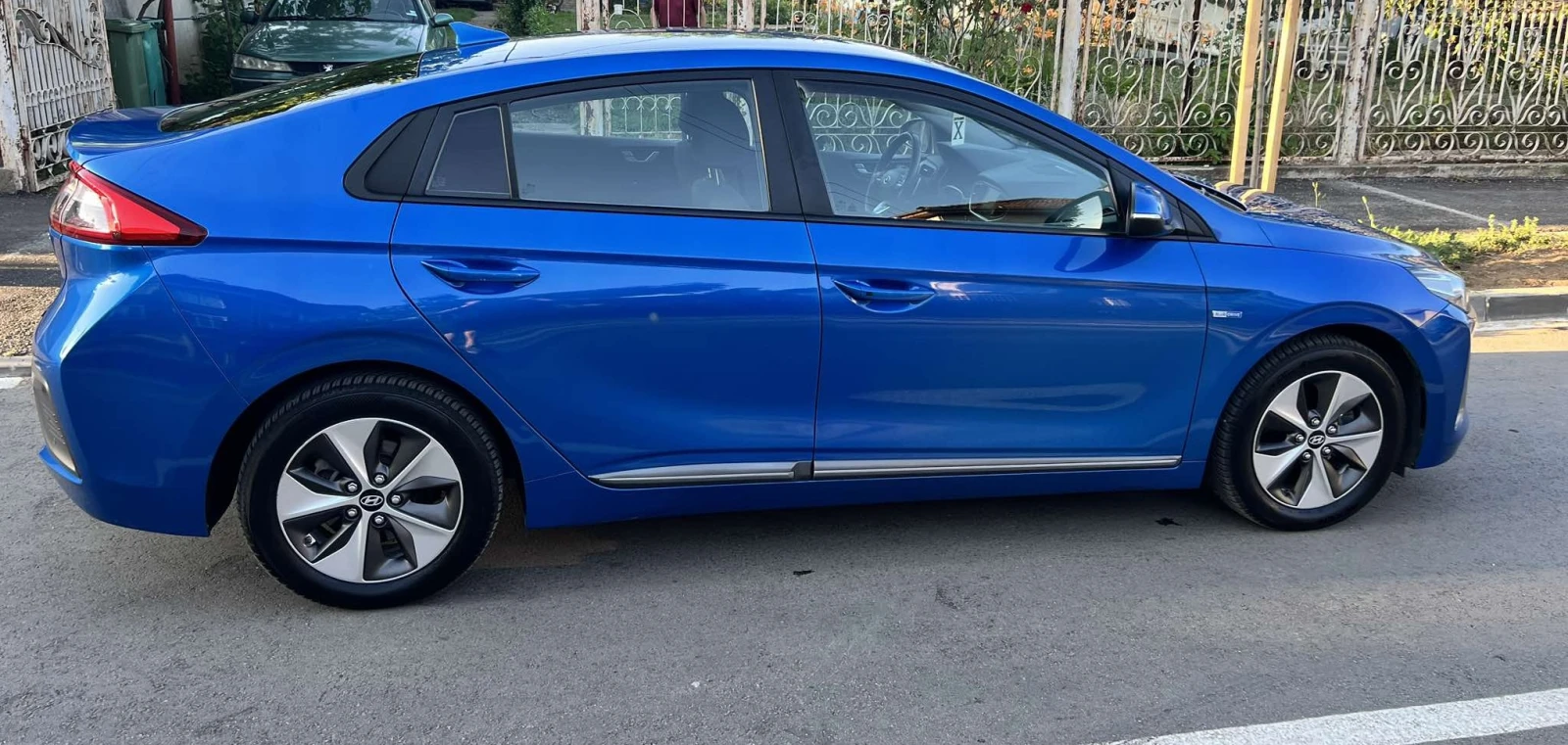 Hyundai Ioniq  - изображение 3
