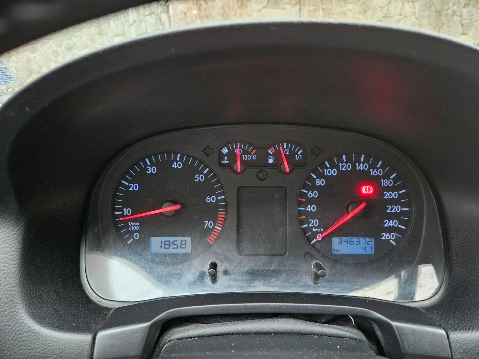 VW Bora 1.6 - изображение 8