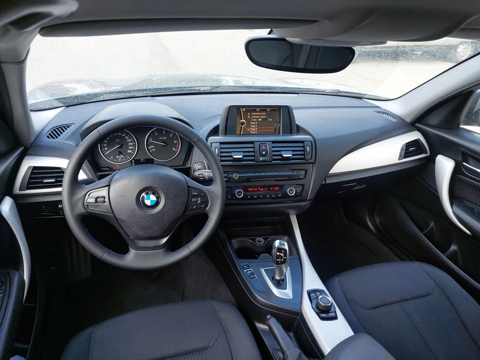 BMW 118 d 143ps AUTOMATIC - изображение 6
