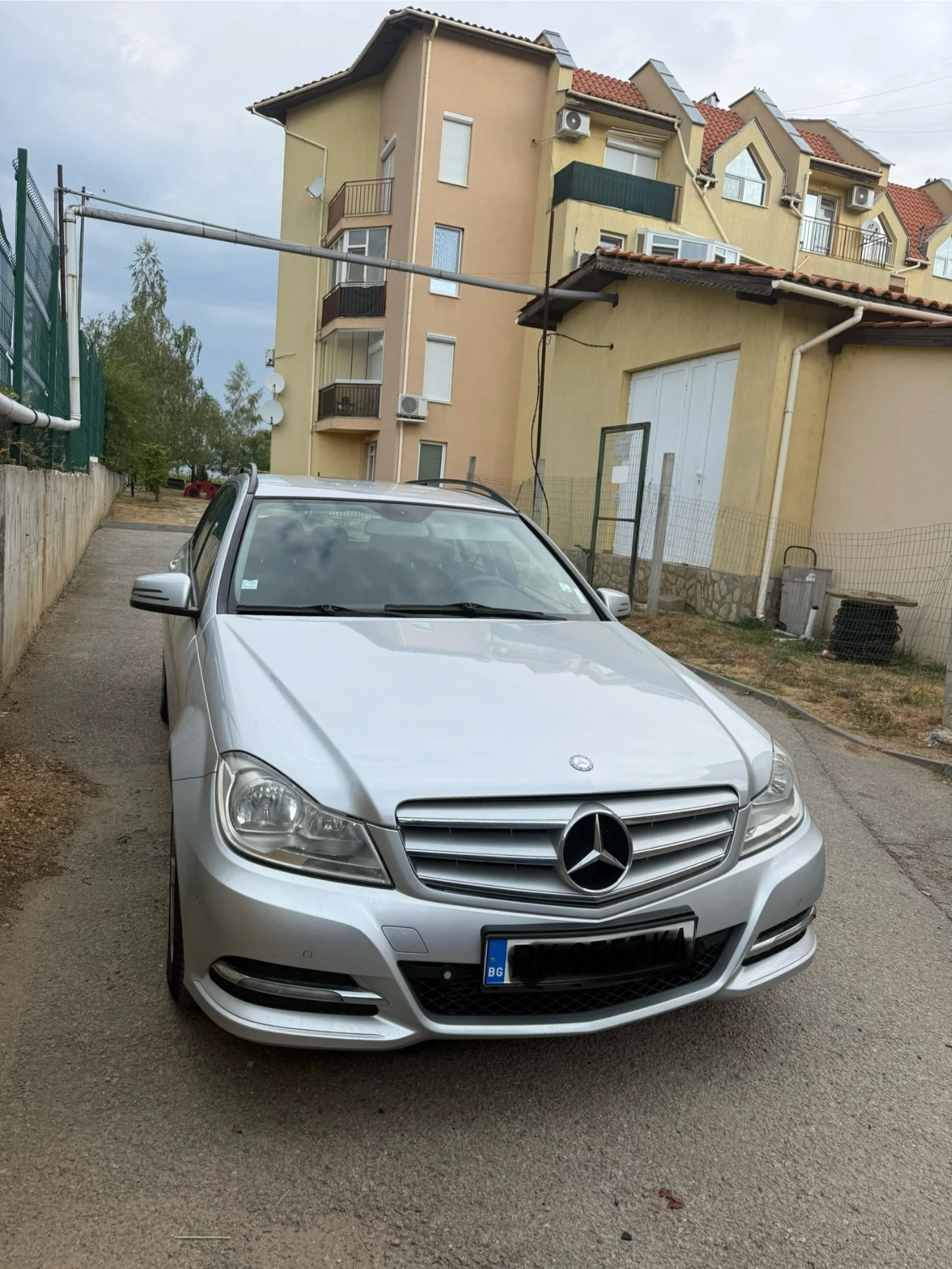 Mercedes-Benz C 220 220CDI - изображение 2