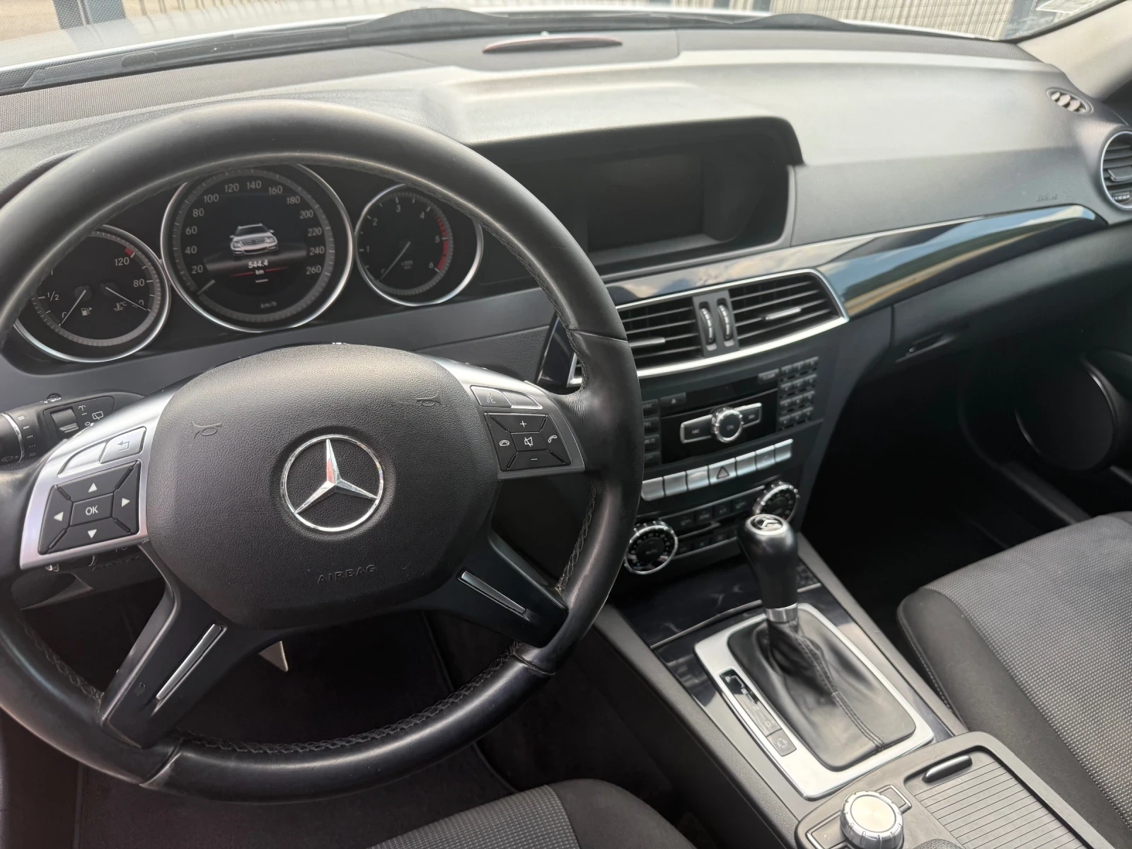 Mercedes-Benz C 220 220CDI - изображение 7