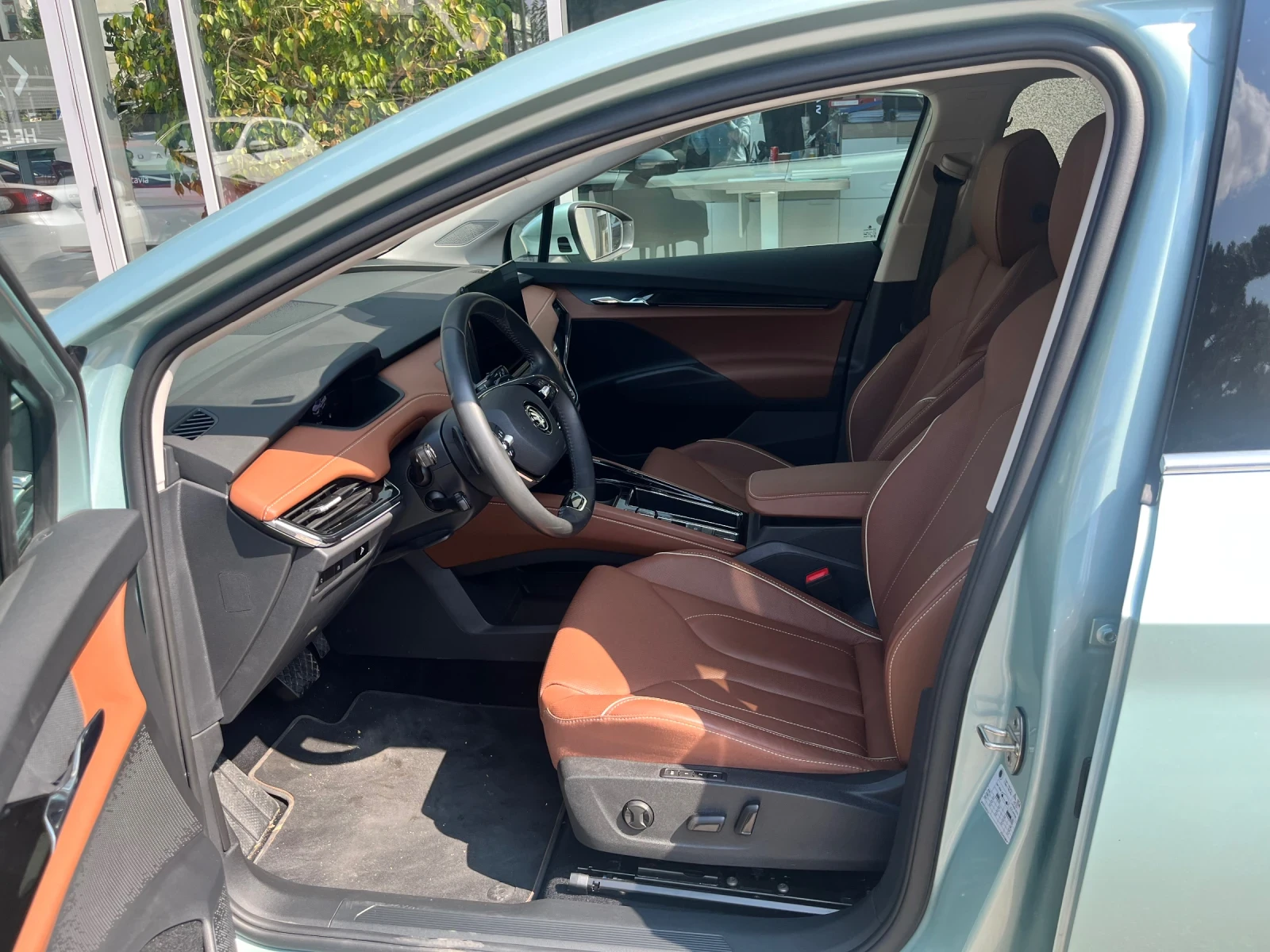 Skoda Enyaq iV 80  - изображение 7