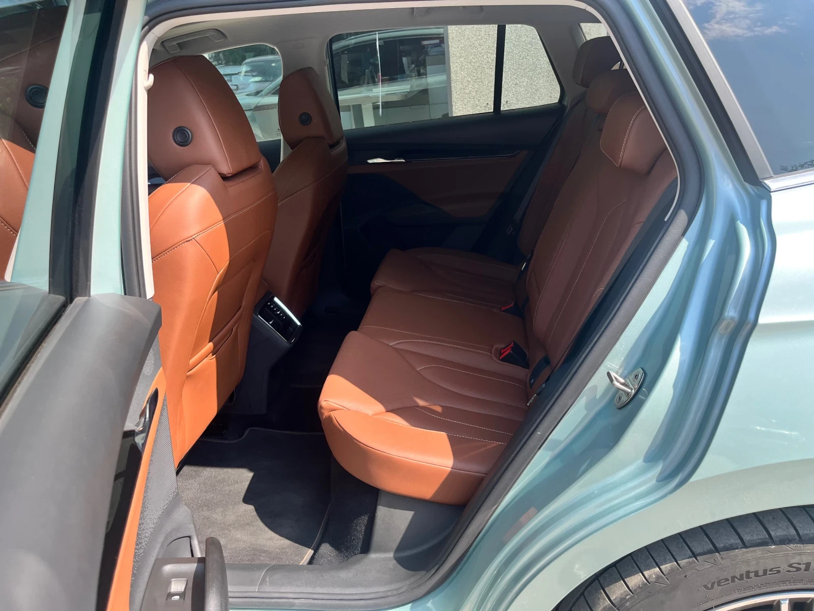 Skoda Enyaq iV 80  - изображение 6