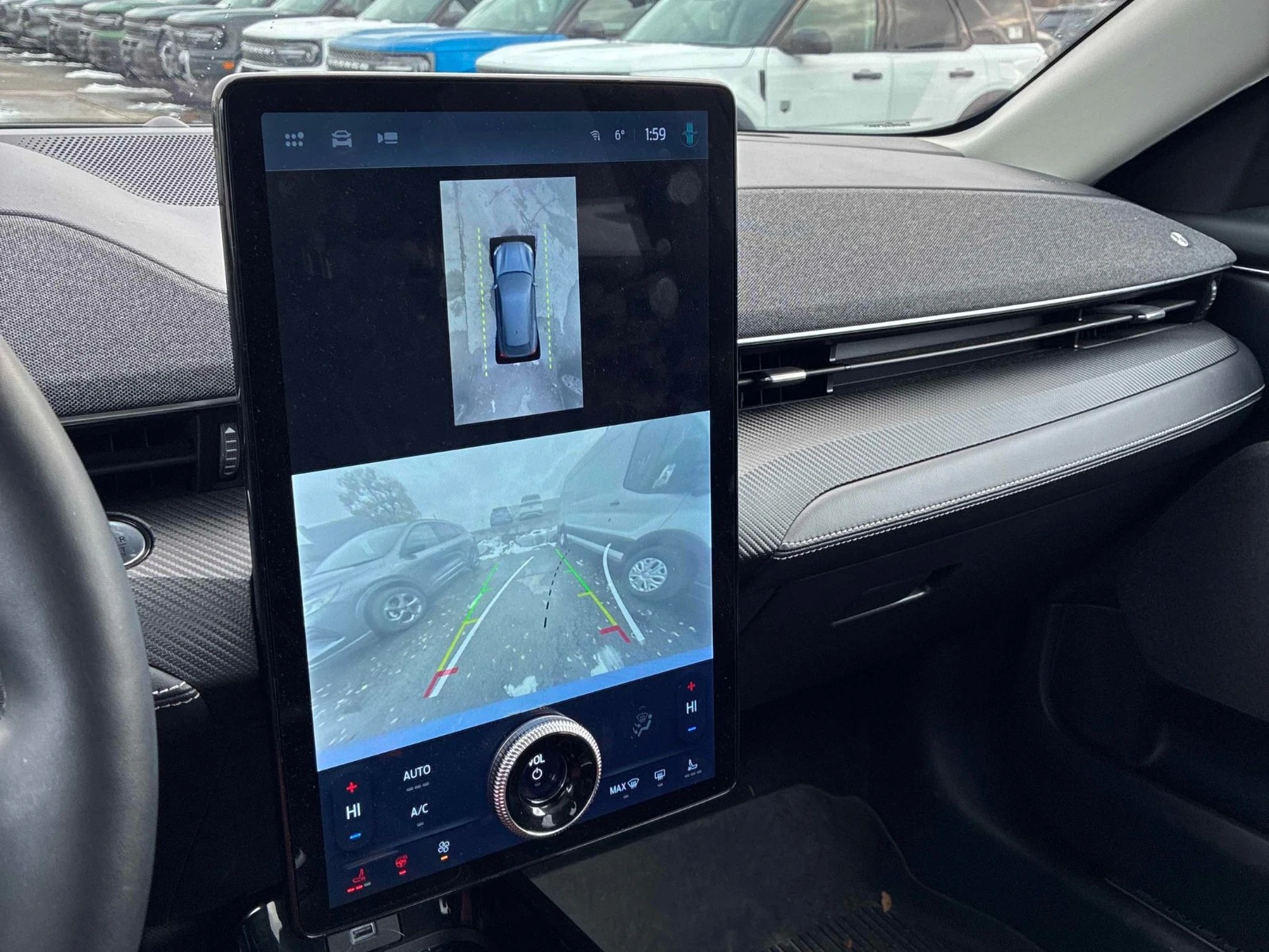 Ford Mustang Mach-E PREMIUM CARFAX    | Mobile.bg   8