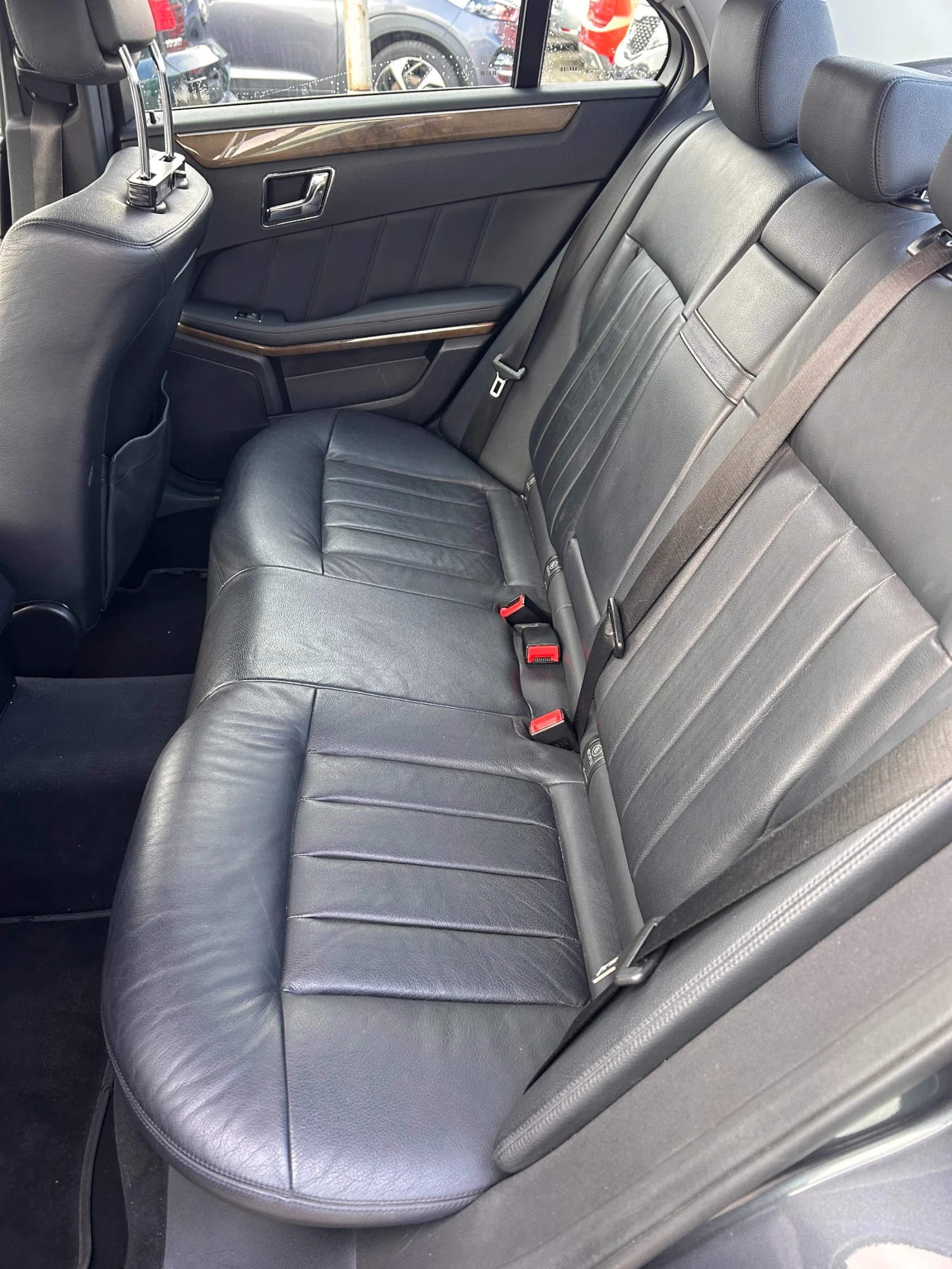 Mercedes-Benz E 220 CDI AVTOMAN/NAVI/KOJA EURO 5 - изображение 10