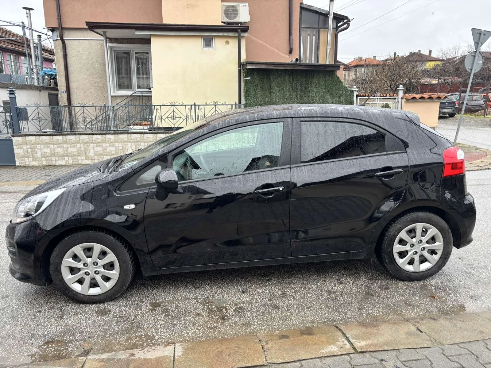 Kia Rio 1.25Euro 6 Face | Mobile.bg   4