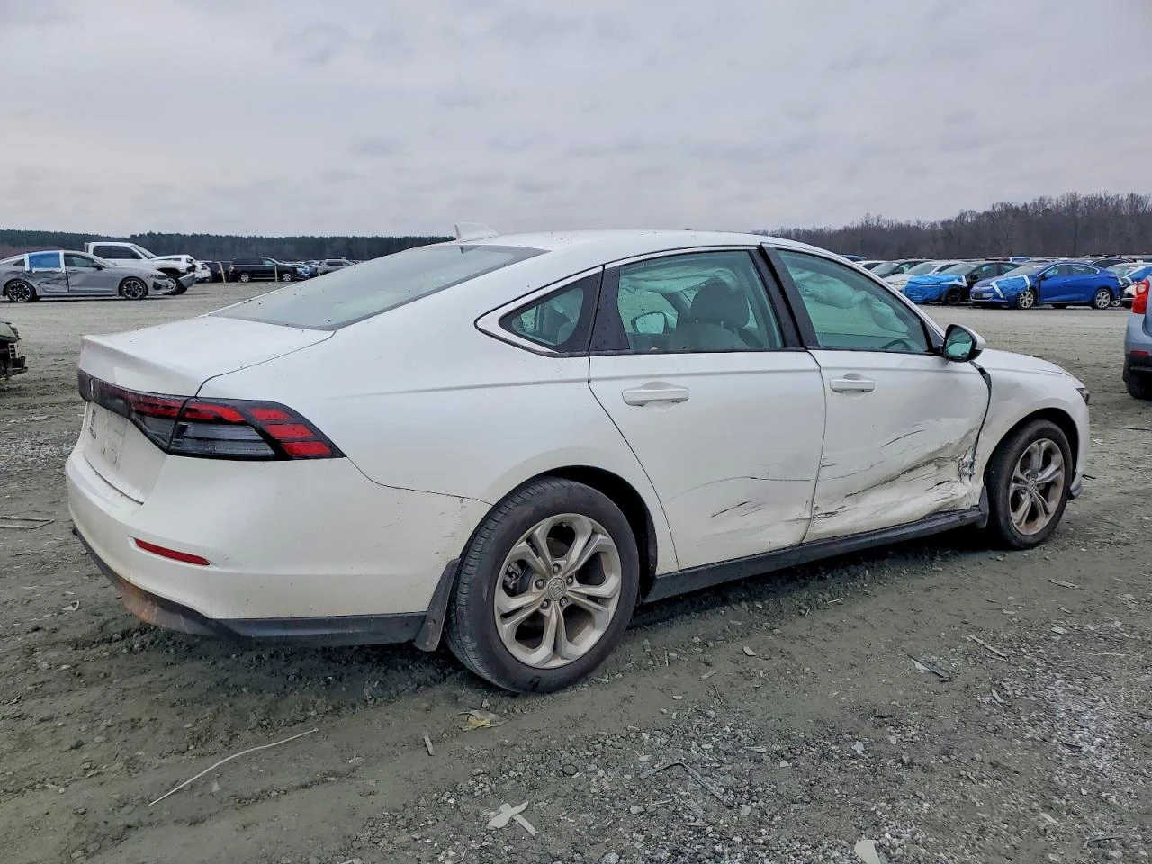 Honda Accord 1.5l Lx, снимка 3 - Автомобили и джипове - 53938709