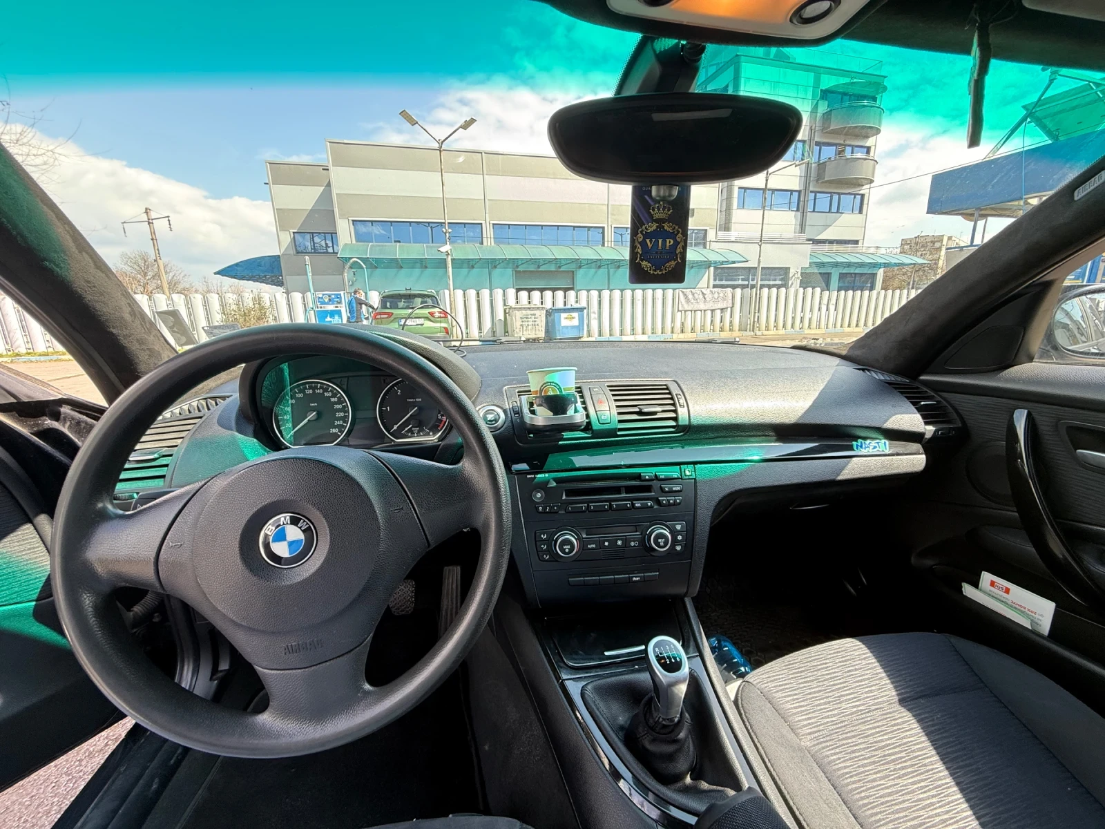 BMW 120 Е87, снимка 7 - Автомобили и джипове - 53971745