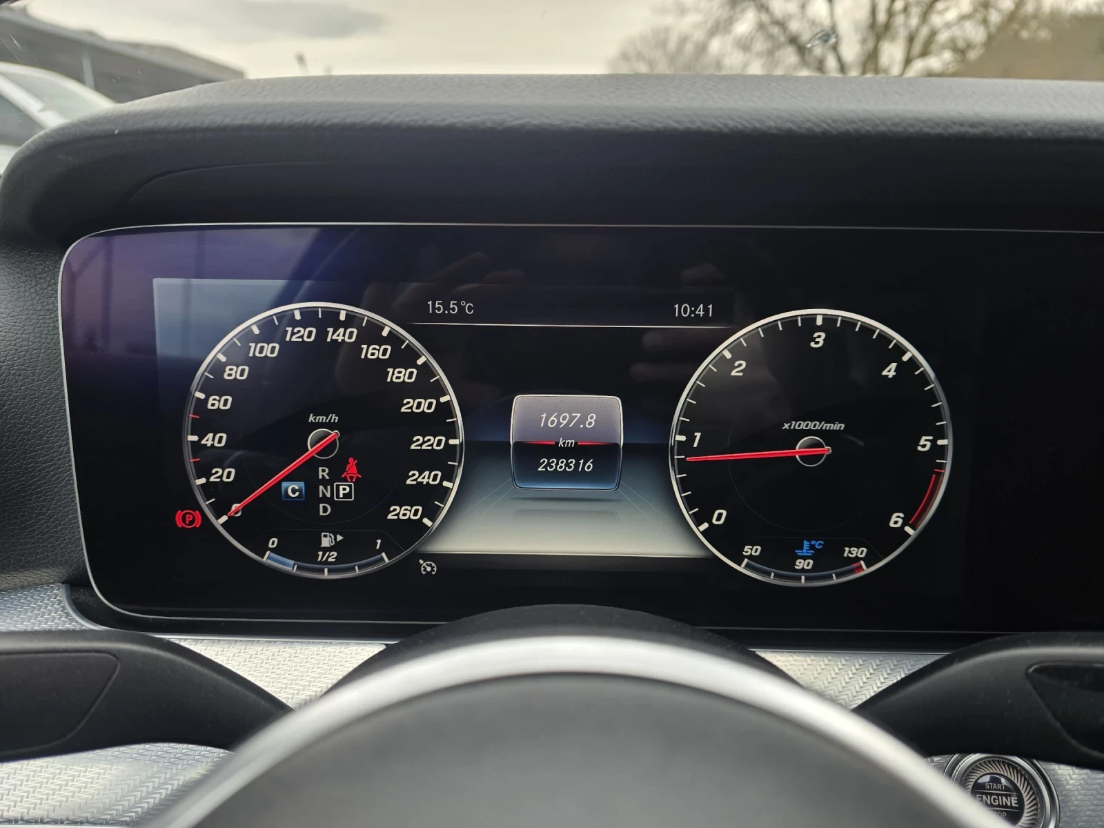 Mercedes-Benz E 200 AMG BUSINESS SPORT, снимка 17 - Автомобили и джипове - 53994801