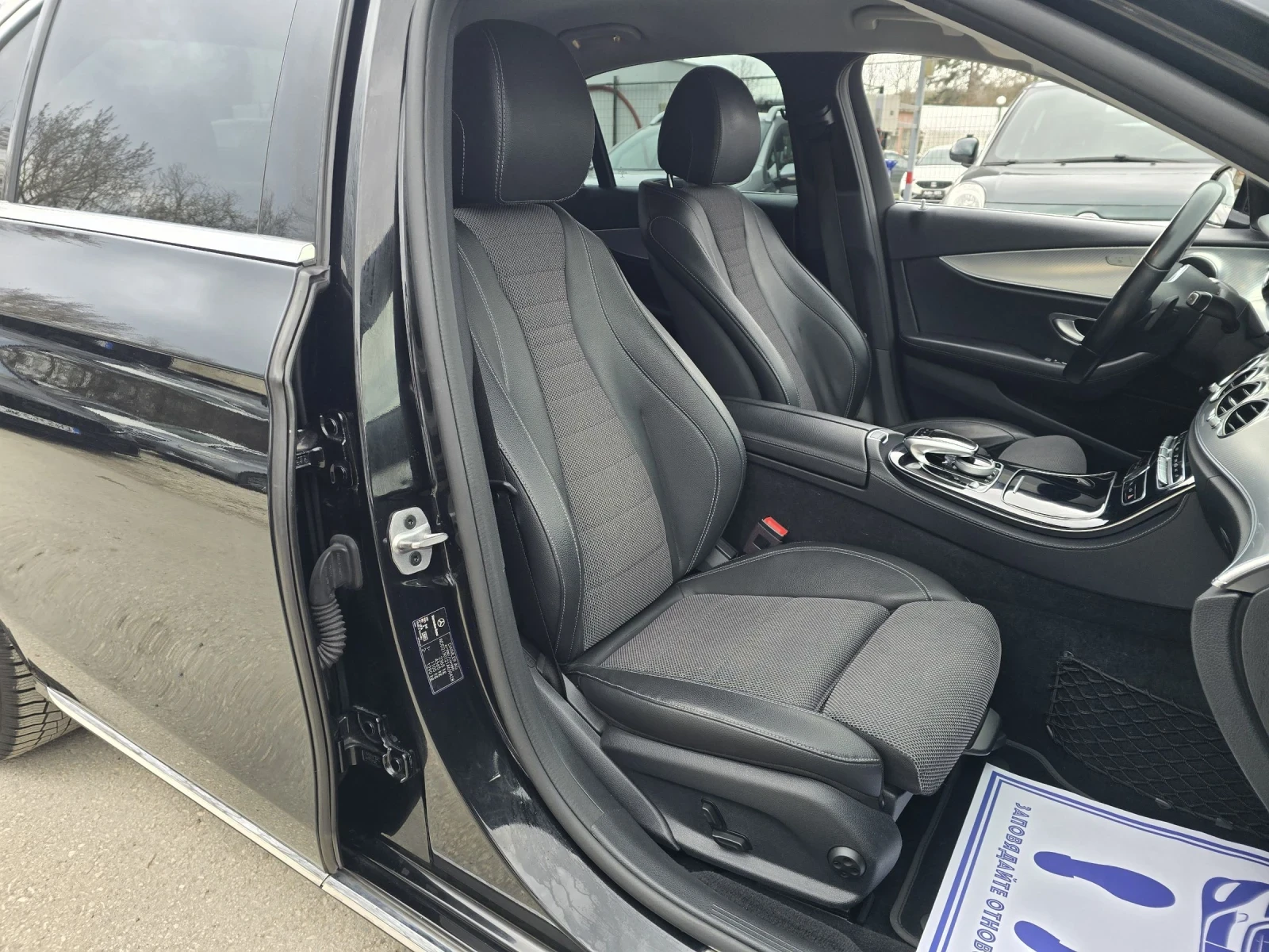 Mercedes-Benz E 200 AMG BUSINESS SPORT, снимка 12 - Автомобили и джипове - 53994801