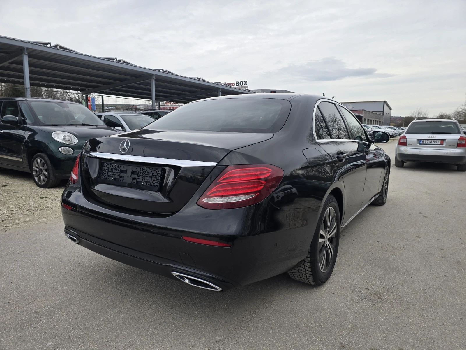 Mercedes-Benz E 200 AMG BUSINESS SPORT, снимка 4 - Автомобили и джипове - 53994801