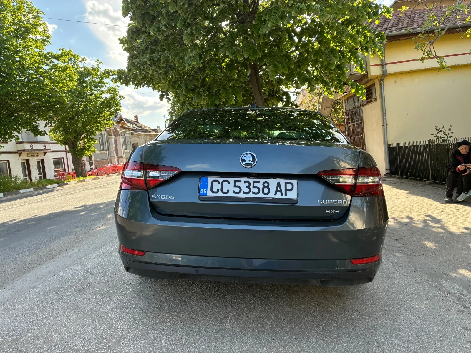 Skoda Superb N1 L&K, снимка 3 - Автомобили и джипове - 54287026