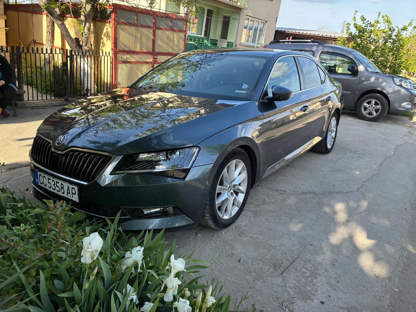 Skoda Superb N1 L&K